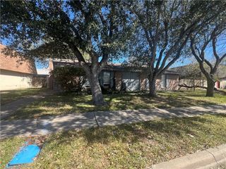 5026 Meandering A, Corpus Christi, TX 78413