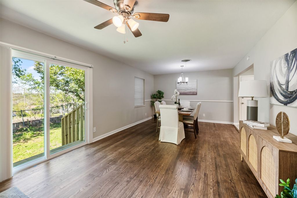 4516 Rolling Hills Drive, Fort Worth, TX 76119 — photo 5