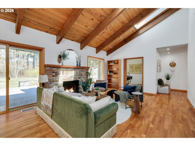 17271 OLD MEHAMA Rd, Stayton, OR 97383