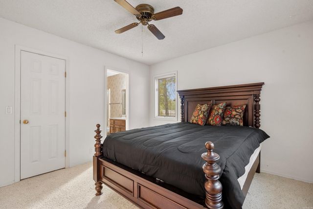 50 Majorca Drive, Hot Springs Village, AR 71909