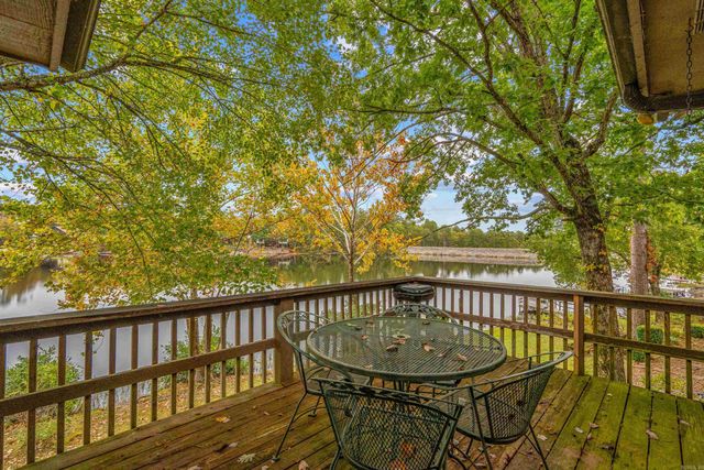 50 Majorca Drive, Hot Springs Village, AR 71909