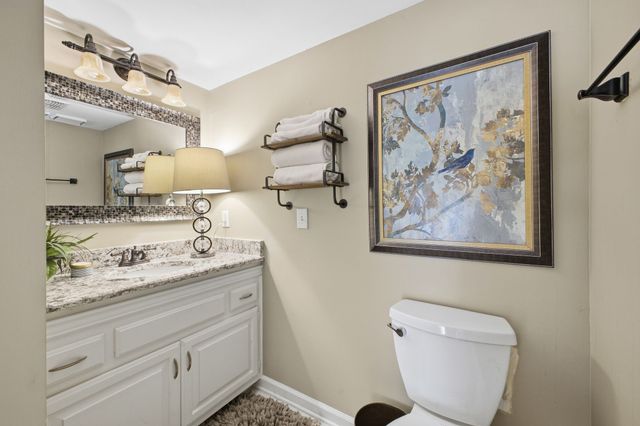 1033 Beech Grove Rd, Brentwood, TN 37027