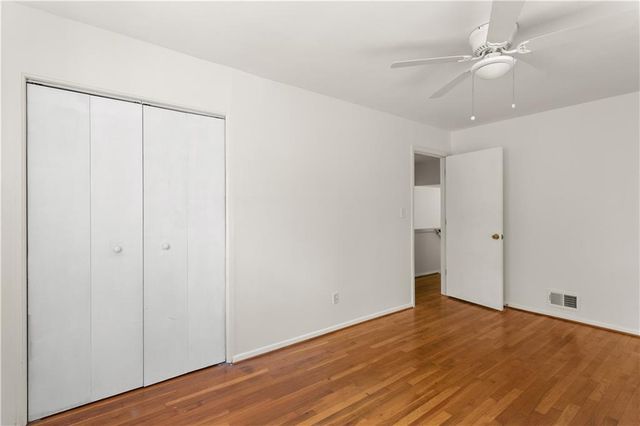 2866 Highland SE Drive, Smyrna, GA 30080