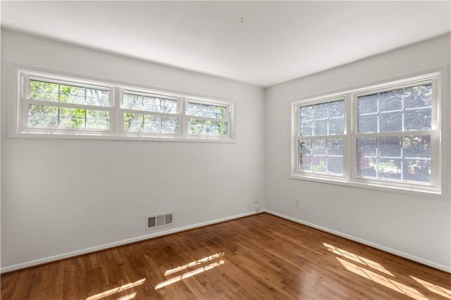 2866 Highland SE Drive, Smyrna, GA 30080