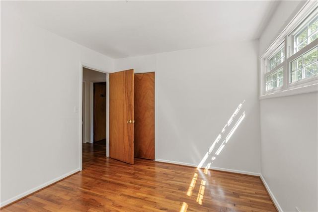 2866 Highland SE Drive, Smyrna, GA 30080