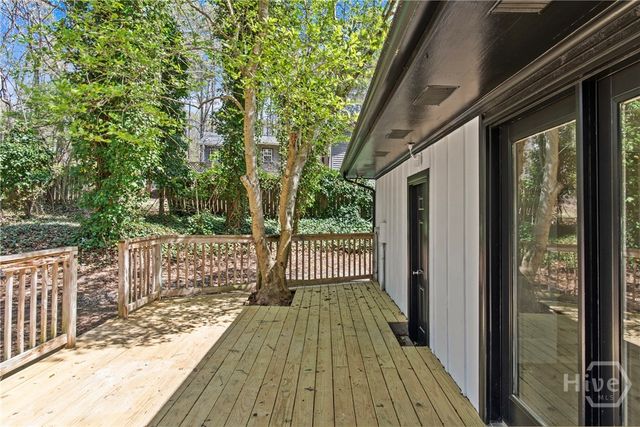330 Winterberry Drive, Athens, GA 30606
