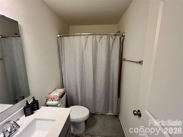 11005 Woodland Creek Way, Charlotte, NC 28262