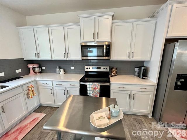 11005 Woodland Creek Way, Charlotte, NC 28262