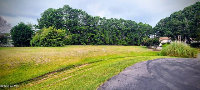 896 Birdie Court SW, Carolina Shores, NC 28467