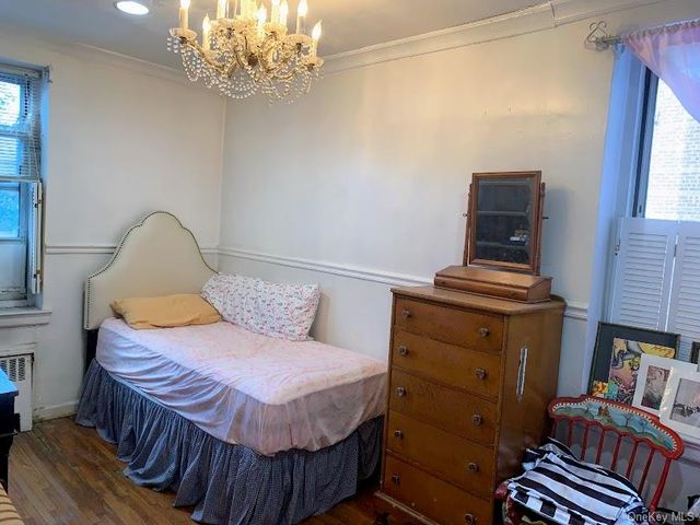 76-10 34th Avenue 2M, Jackson Heights, NY 11372