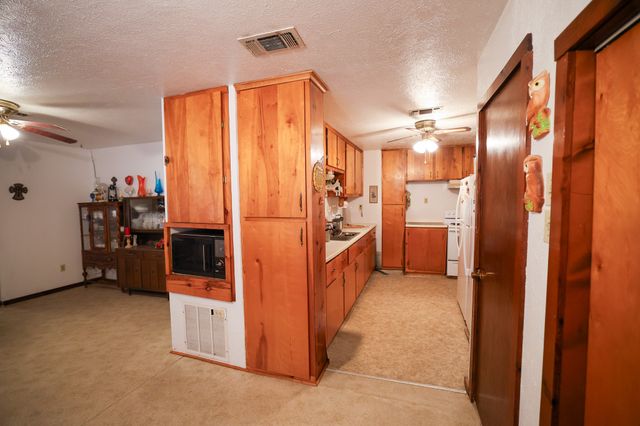 6482 County Road 4700, Commerce, TX 75428