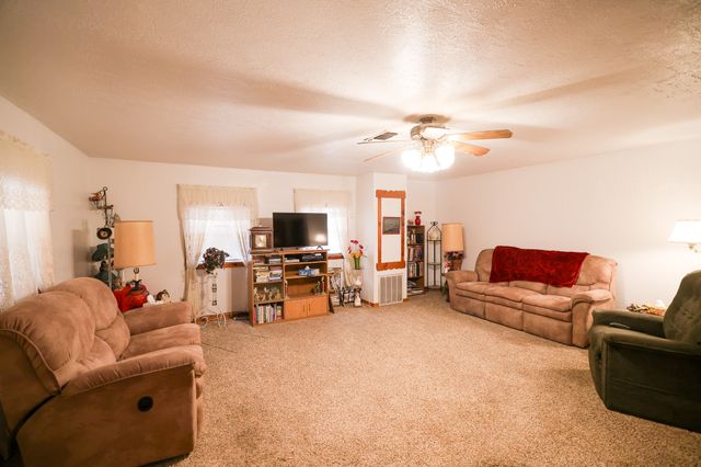 6482 County Road 4700, Commerce, TX 75428