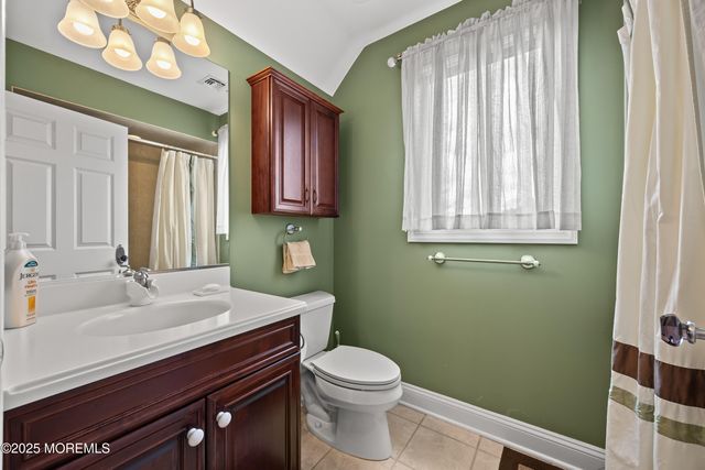 8 Pittenger Court, Millstone, NJ 08535