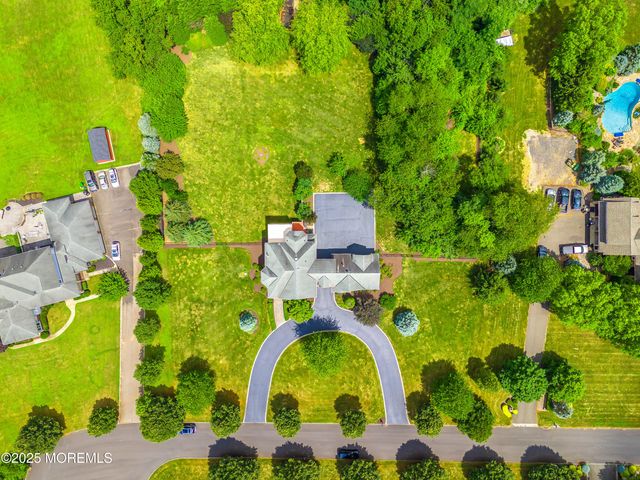 8 Pittenger Court, Millstone, NJ 08535
