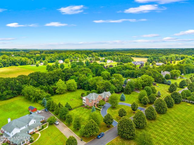 8 Pittenger Court, Millstone, NJ 08535