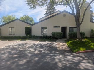 1108 Cedar Creek Dr #1, Modesto, CA 95355