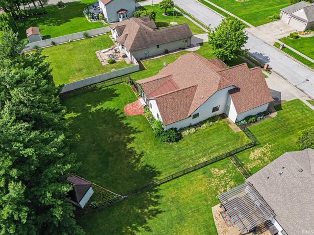 3828 Thornridge Drive, Elkhart, IN 46514