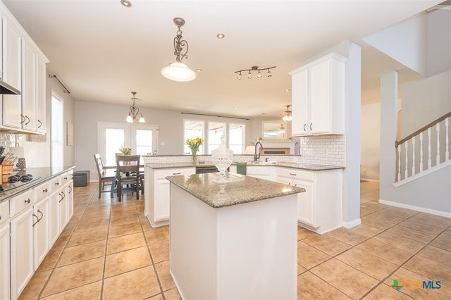 773 Rolling Hills Drive, Killeen, TX 76543