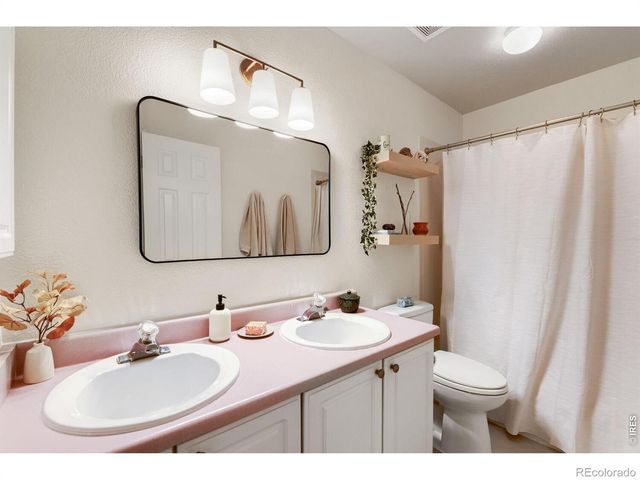 329 Bobcat Point, Lafayette, CO 80026