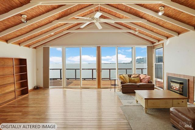 34 SANDY BEACH Rd, Vallejo, CA 94590