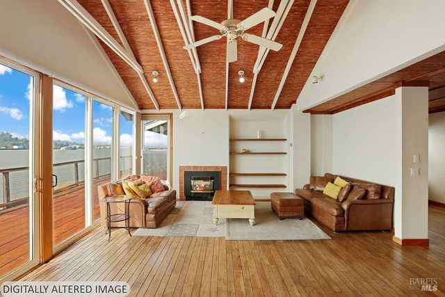 34 SANDY BEACH Rd, Vallejo, CA 94590