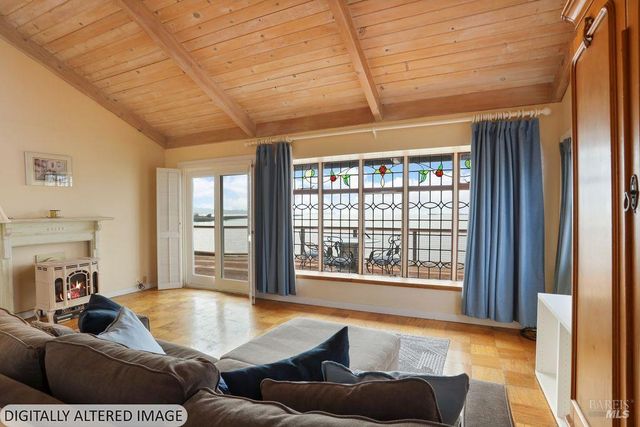 34 SANDY BEACH Rd, Vallejo, CA 94590