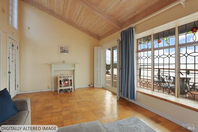 34 SANDY BEACH Rd, Vallejo, CA 94590