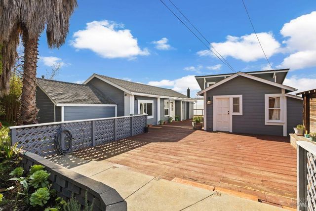34 SANDY BEACH Rd, Vallejo, CA 94590