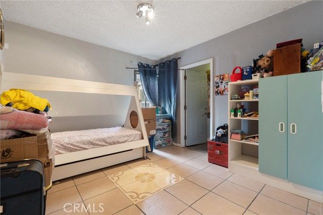 511 S Pannes, Compton, CA 90221