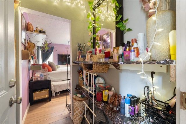 511 S Pannes, Compton, CA 90221