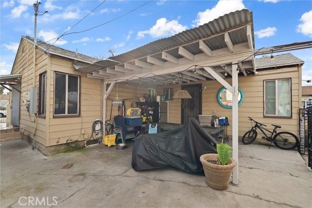 511 S Pannes, Compton, CA 90221