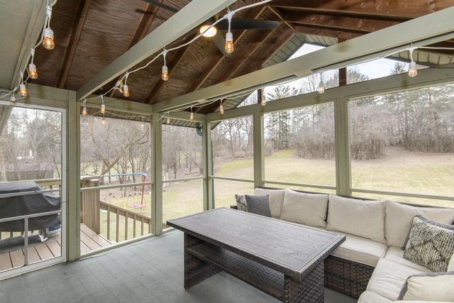 W329N4791 Elderwood DRIVE, Nashotah, WI 53058