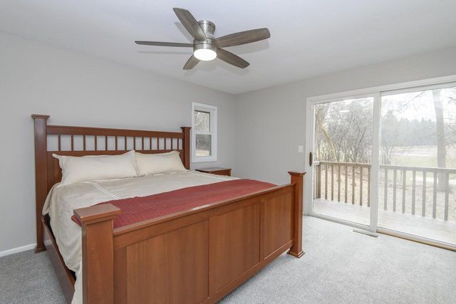 W329N4791 Elderwood DRIVE, Nashotah, WI 53058