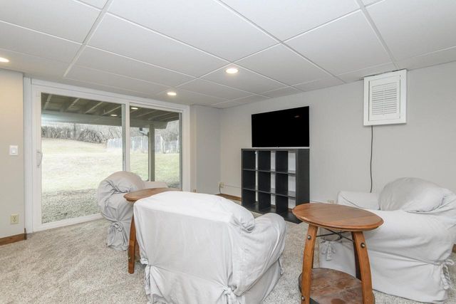 W329N4791 Elderwood DRIVE, Nashotah, WI 53058