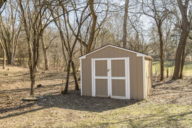 W329N4791 Elderwood DRIVE, Nashotah, WI 53058