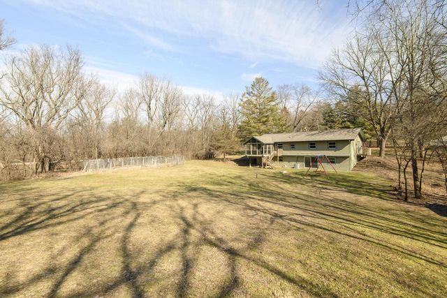 W329N4791 Elderwood DRIVE, Nashotah, WI 53058