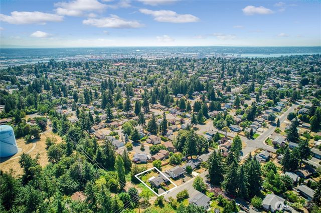 2601 SW 347th Street, Federal Way, WA 98023
