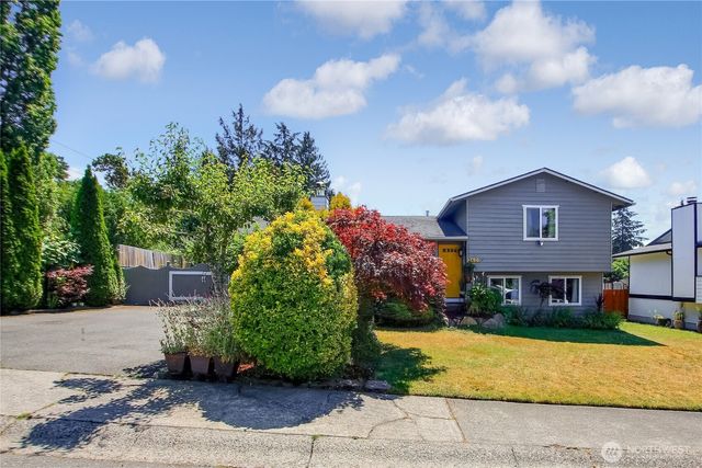 2601 SW 347th Street, Federal Way, WA 98023