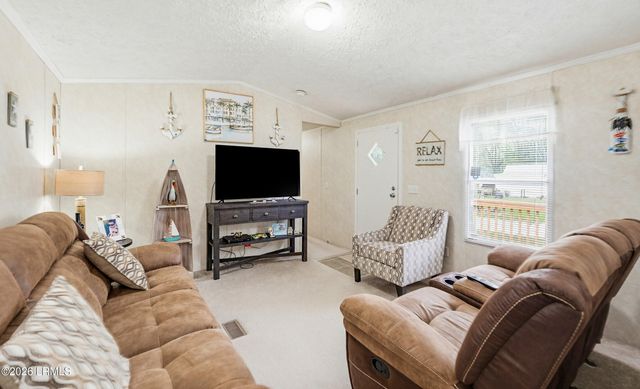 3 Shamrock Road, St. Helena Island, SC 29920