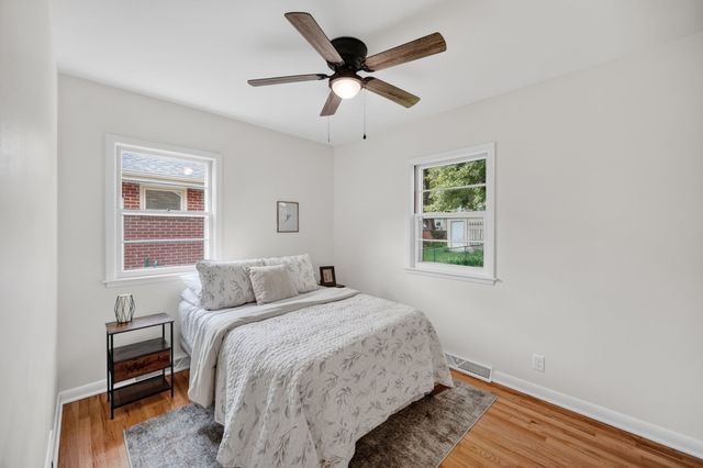 2814 48th Place, Des Moines, IA 50310