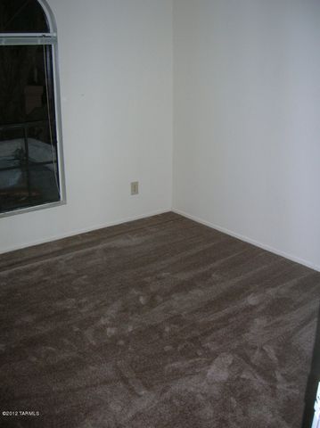 8645 N Auriga Way, Tucson, AZ 85742