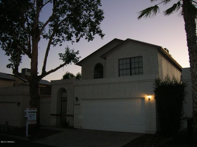 8645 N Auriga Way, Tucson, AZ 85742