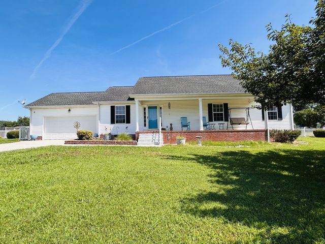 102 Boone Dr, Manchester, TN 37355