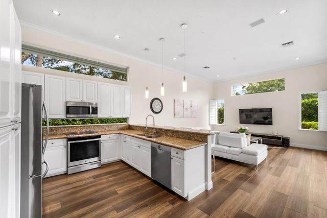 7276 NW 63rd Terrace, Parkland, FL 33067