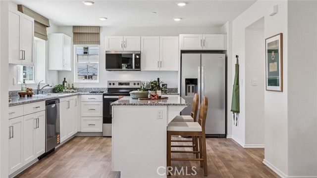 30968 Olas Court, Lake Elsinore, CA 92530