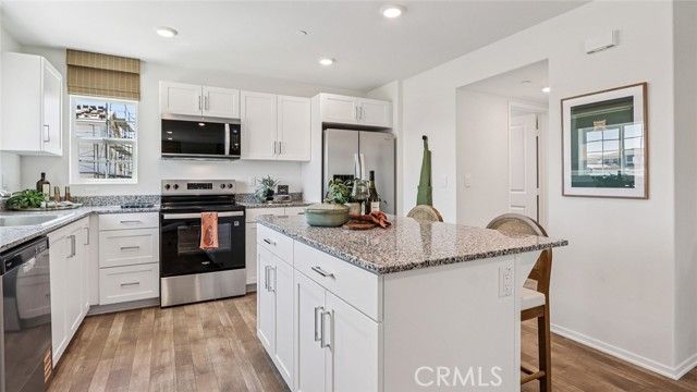 30968 Olas Court, Lake Elsinore, CA 92530