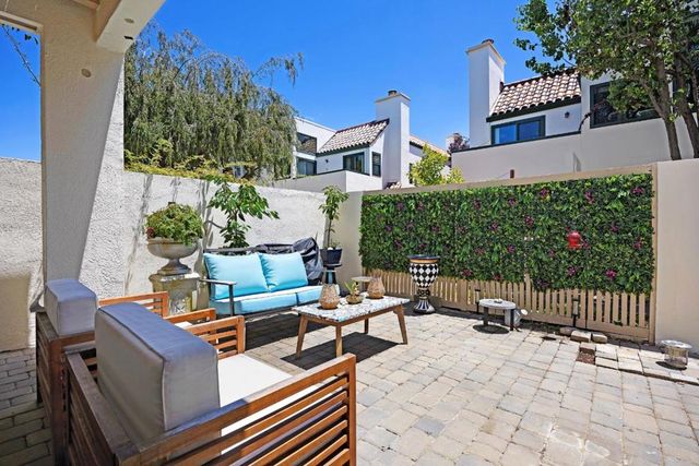 2247 Armada Way, San Mateo, CA 94404