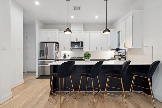 2607 Rosalie Street, Houston, TX 77004