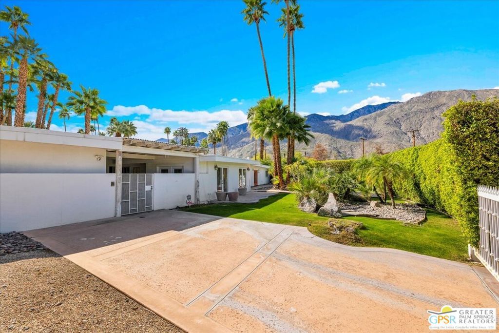 Image 62 of property listing at 1109 E Mesquite Avenue, Palm Springs, CA 92264