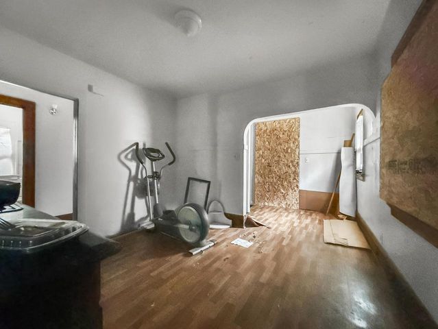 3750 N 27th STREET, Milwaukee, WI 53216